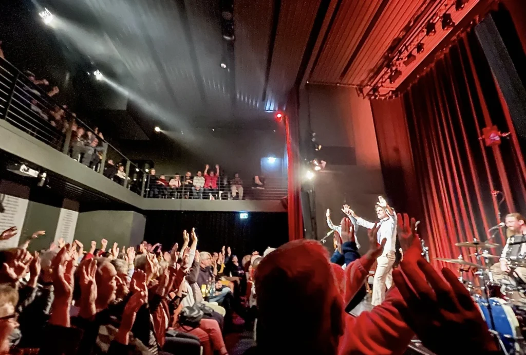 theater kumedi riegel